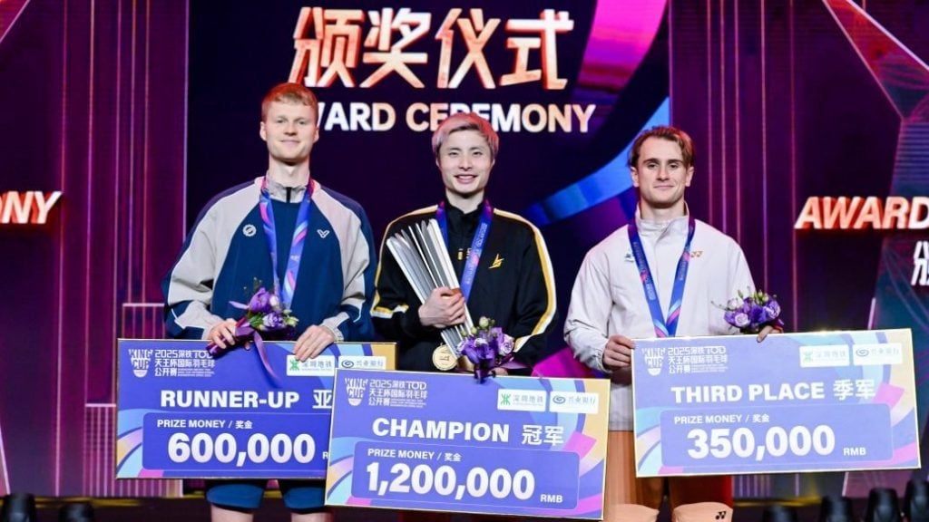 罗马推出黑胶唱片版队歌：限量版售价49.9欧，普通版19.9欧（罗马发布队歌黑胶唱片：限量版49.9欧，普通版19.9欧）