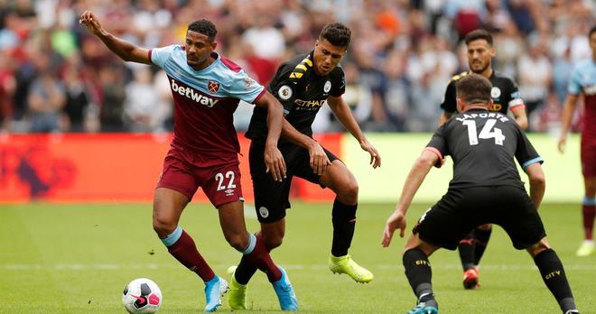 意大利杯1／8决赛裁判安排：圭达执法拉齐奥vs米兰（意大利杯1／8决赛裁判出炉：圭达主哨拉齐奥对米兰）