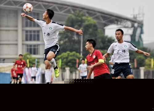 跑动最多，却最不显眼（脚步最勤，却总被忽略）