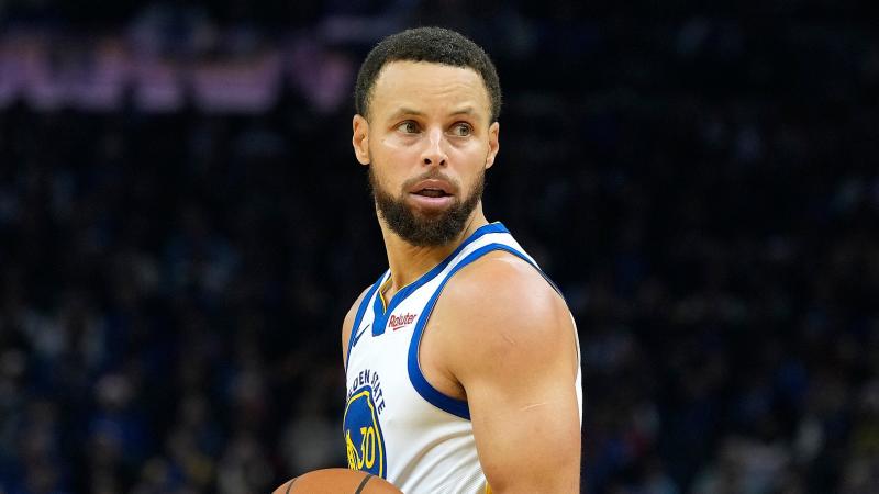 科贝记者：姆巴佩左手无名指骨折，不过能照常出战曼城（科贝电台：姆巴佩左手无名指骨折，但对阵曼城出场无碍）