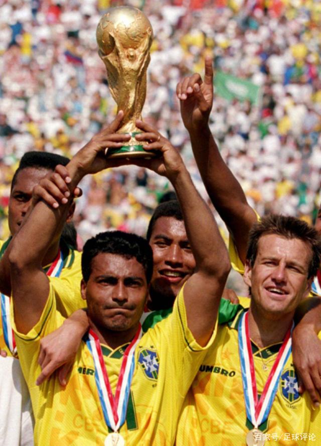 足球中超本轮进球大爆发，单轮轰入32球（中超本轮火力全开，单轮狂轰32球）