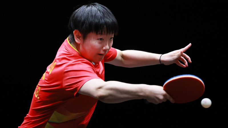 骑行新手从扶墙到放手的突破过程（从扶墙到自如：骑行新手的突破之路）