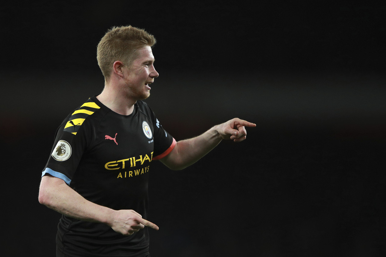 带伤作战无缘冠军！莎头组合0-3林仲勋／申裕斌，获总决赛亚军（带伤出战仍无缘登顶！莎头组合0-3负于林仲勋／申裕斌，摘得总决赛亚军）