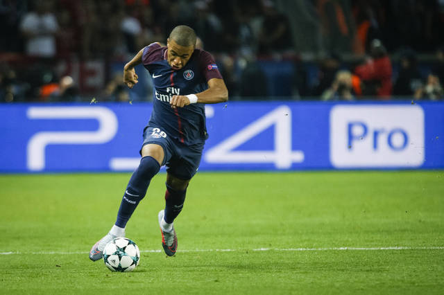 外媒：马赛和国米争18岁中卫布拉尼米尔，哈伊杜克要价600万欧（外媒：马赛与国米竞逐18岁中卫布拉尼米尔，哈伊杜克标价600万欧元）