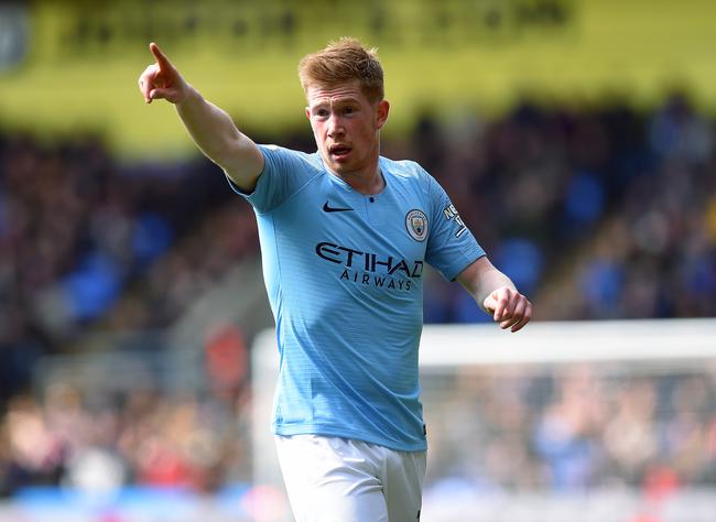 还有油！34岁沙奇里欧联似传似射吊门得手，转战瑞士52场28球26助（宝刀未老！34岁沙奇里欧联似传非射挑射破门，转战瑞士52场28球26助）