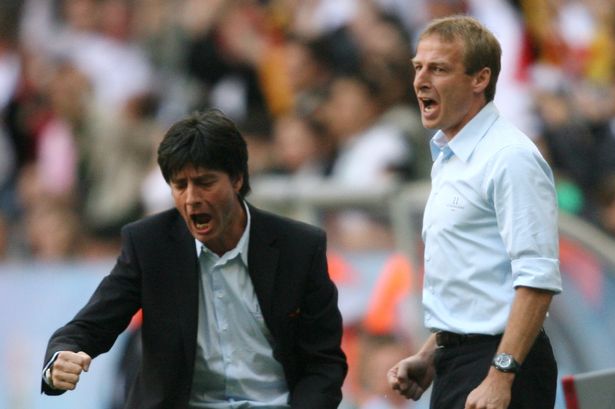 西班牙U21队11月大名单：莫斯克拉领衔，贡萨洛、吉乌在列（西班牙U21公布11月大名单：莫斯克拉领衔，贡萨洛、吉乌入选）