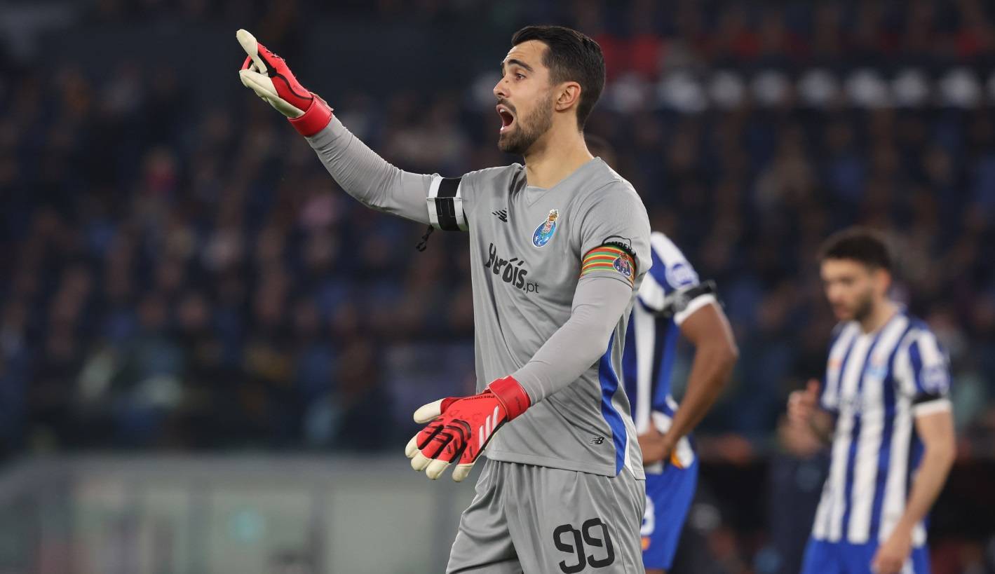 定了坚实的 定了坚实的